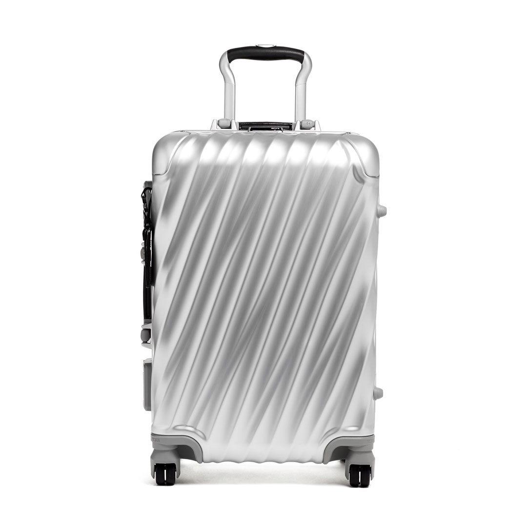 tumi international carry on 19 degree aluminum